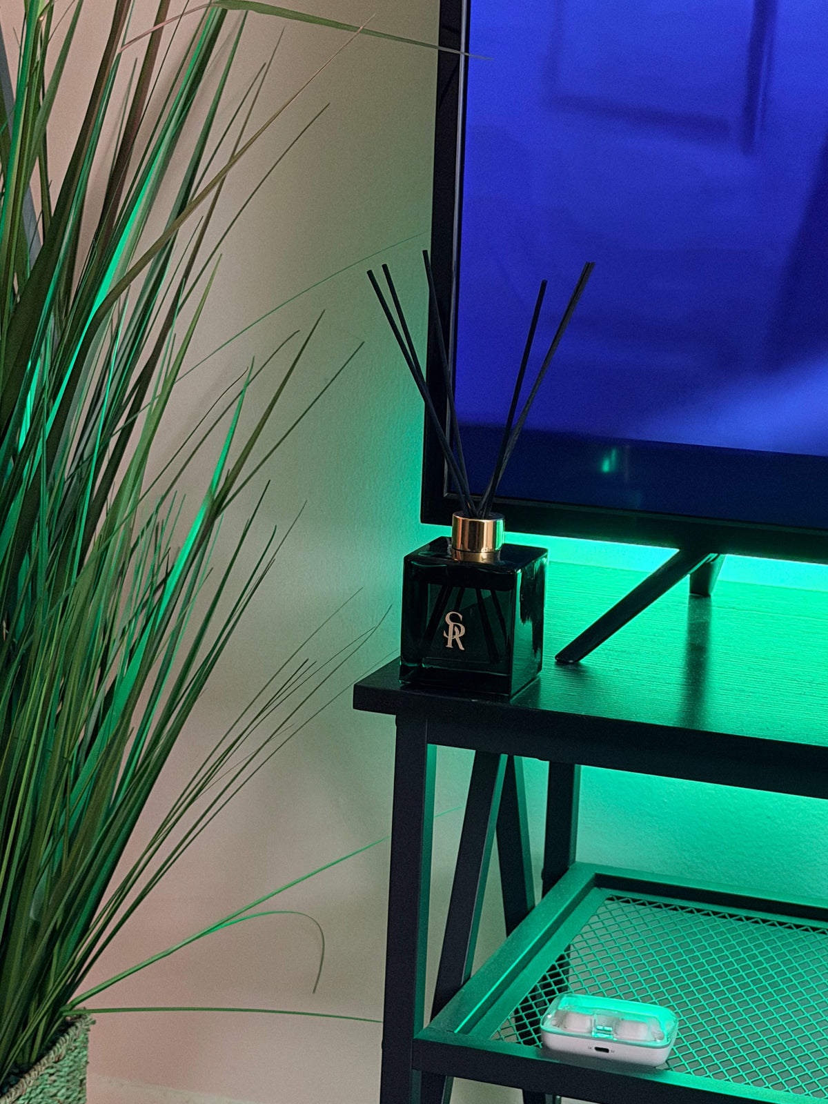 Luxe Reed Diffuser — Fiber Reed Home Fragrance